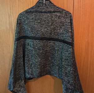 Lululemon scarf/ wrap